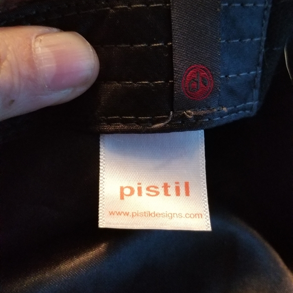 2 cute hats - Picture 3 of 7